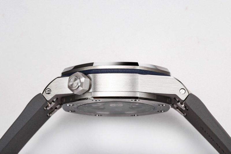 AUDEMARS PIGUET ROYAL OAK OFFSHORE DIVER