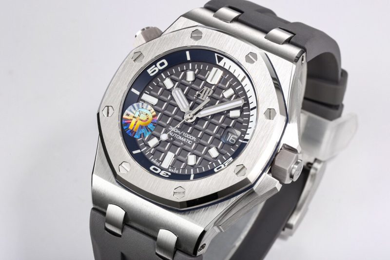 AUDEMARS PIGUET ROYAL OAK OFFSHORE DIVER