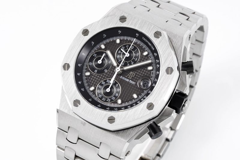 Audemars Piguet Royal Oak Offshore Selfwinding Chronograph Watch