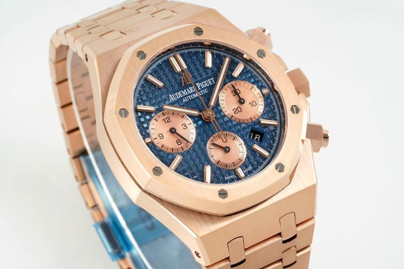 AUDEMARS PIGUET ROYAL OAK SELFWINDING CHRONOGRAPH WATCH
