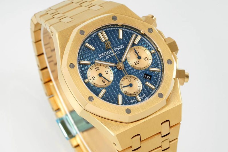 AUDEMARS PIGUET ROYAL OAK SELFWINDING CHRONOGRAPH WATCH