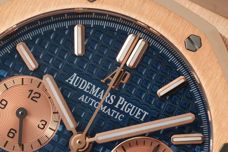 AUDEMARS PIGUET ROYAL OAK SELFWINDING CHRONOGRAPH WATCH