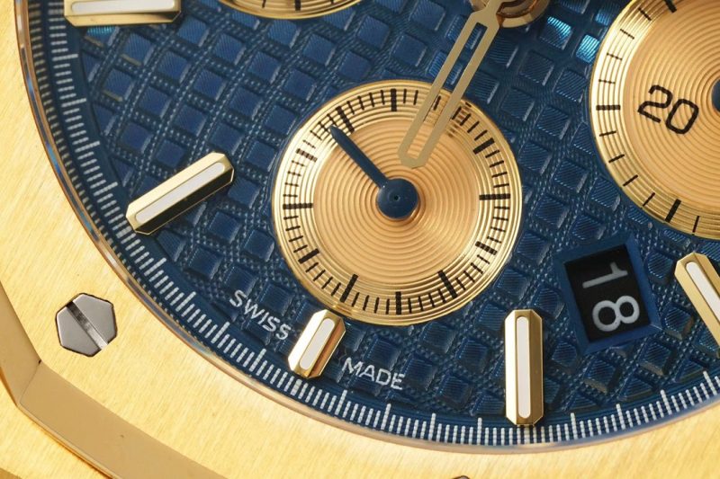 AUDEMARS PIGUET ROYAL OAK SELFWINDING CHRONOGRAPH WATCH