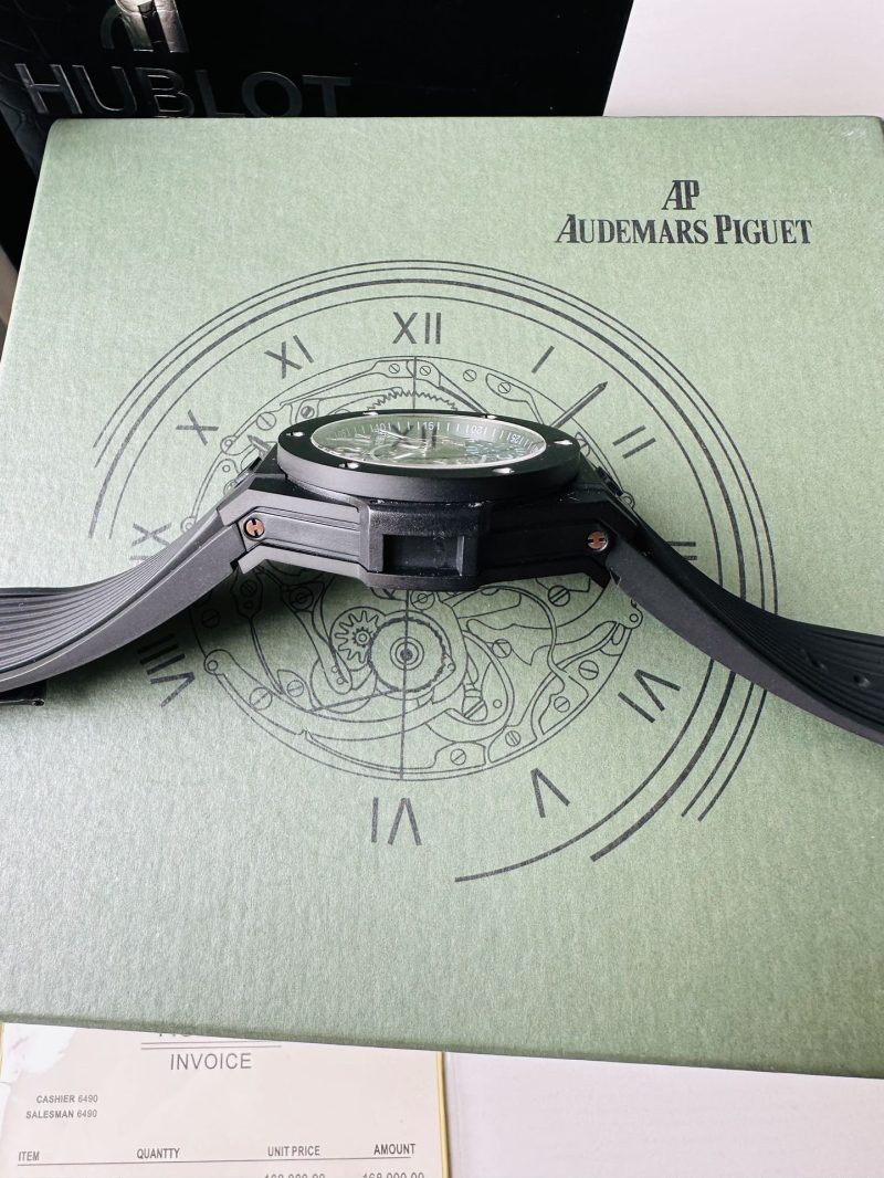 HUBLOT BIG BANG BLACK MAGIC WATCH 42MM