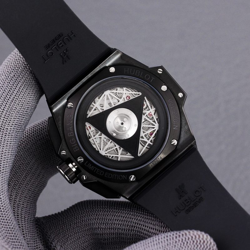 HUBLOT BIG BANG SANG BLEU II BLACK MAGIC 45MM
