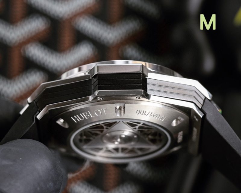 HUBLOT BIG BANG SANG BLEU II TITANIUM BLUE DIAL 45MM