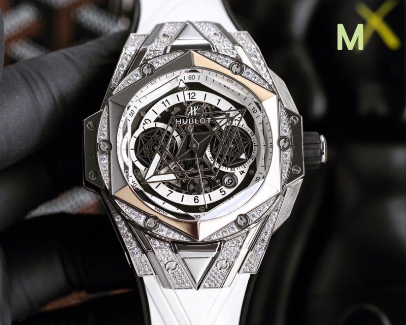 HUBLOT BIG BANG SANG BLEU II TITANIUM WHITE 45MM