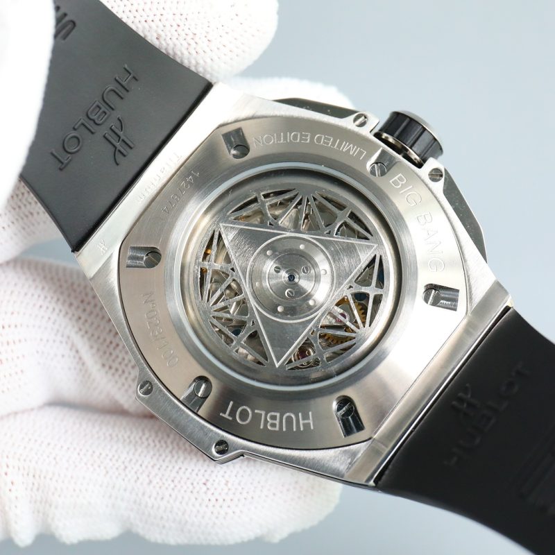 HUBLOT BIG BANG SANG BLEU II TITANIUM WHITE PAVE 45MM