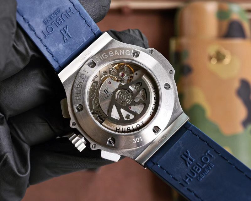 HUBLOT BIG BANG STAINLESS STEEL CHRONOGRAPH WATCH 44MM