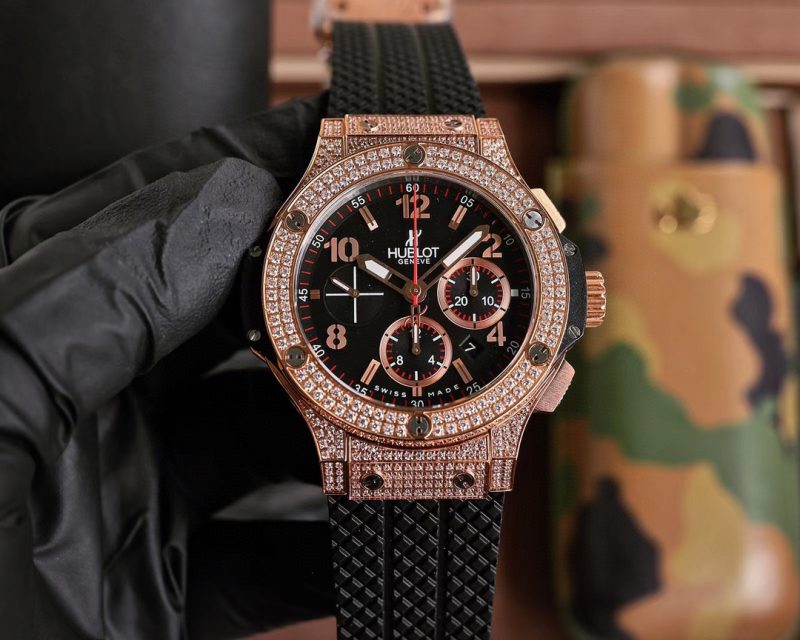 HUBLOT BIG BANG PORTOCERVO WATCH 44MM