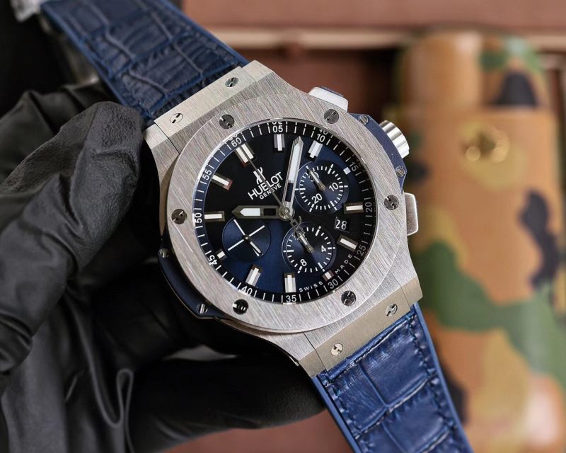 HUBLOT BIG BANG STAINLESS STEEL CHRONOGRAPH WATCH 44MM