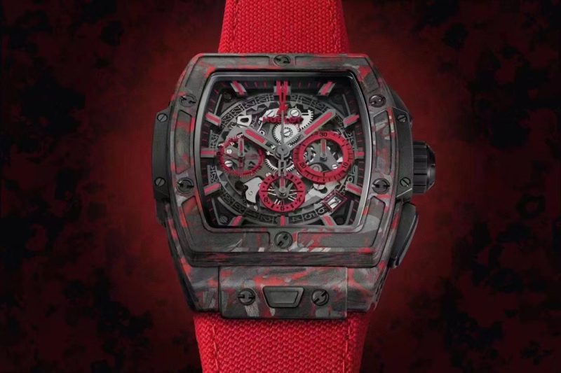 HUBLOT SPIRIT OF BIG BANG CARBON RED 42MM