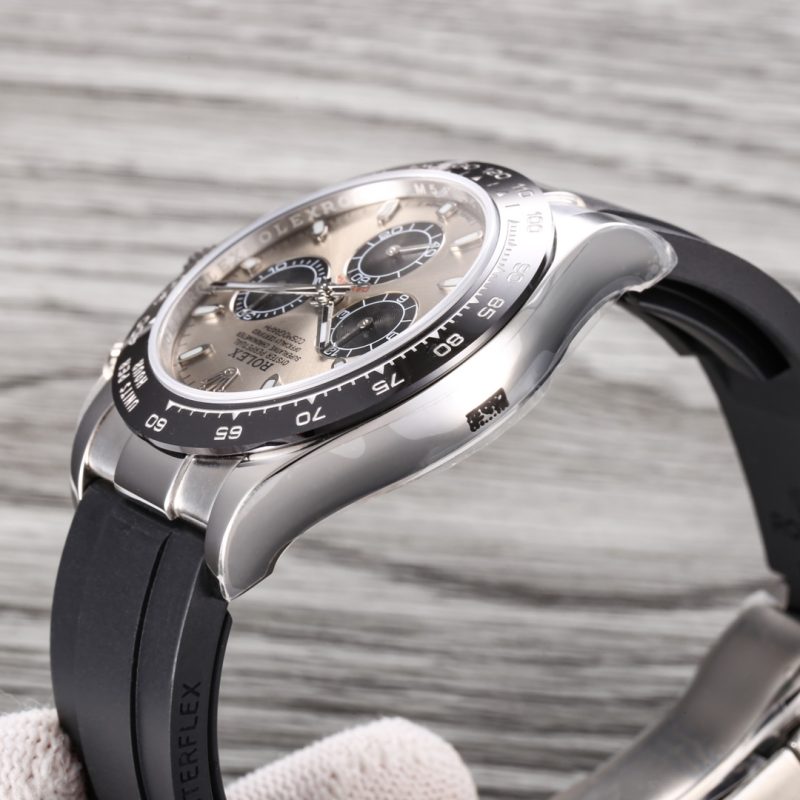 ROLEX COSMOGRAPH DAYTONA OYSTER WHITE GOLD WATCH