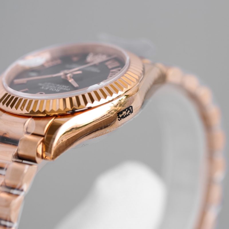 ROLEX DATEJUST 31 OYSTERSTEEL EVEROSE GOLD WATCH