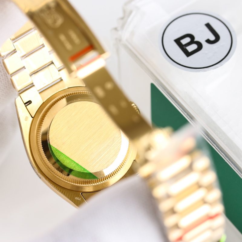 ROLEX DAY-DATE 36MM YELLOW GOLD RAINBOW WATCH