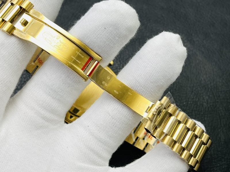 ROLEX DAY-DATE 40 YELLOW GOLD WATCH