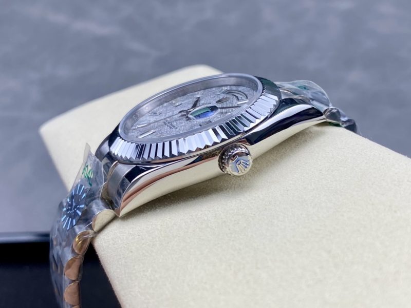 ROLEX DAY-DATE WHITE GOLD DIAMOND MATEORITE DIAL PRESIDENT WATCH