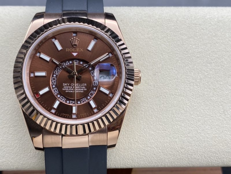 ROLEX SKY-DWELLER EVEROSE GOLD WATCH