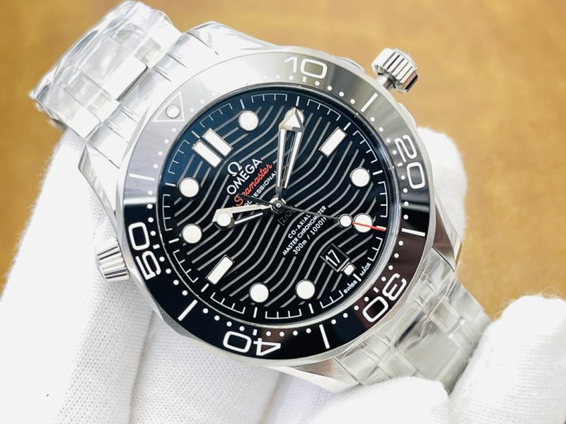 Omega Seamaster Diver 300M Watch