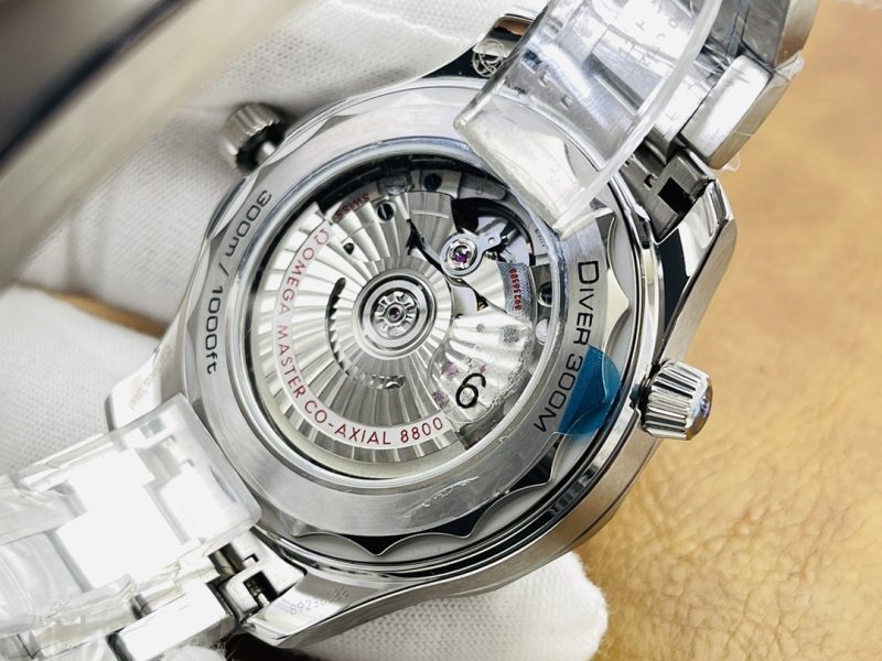 Omega Seamaster Diver 300M Watch