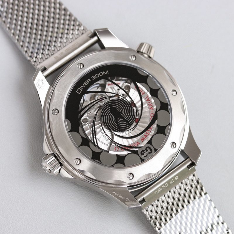 Omega Seamaster Diver 300M James Bond 60Th Anniversary Watch