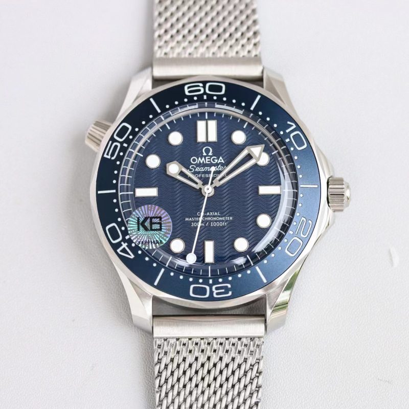 Omega Seamaster Diver 300M James Bond 60Th Anniversary Watch