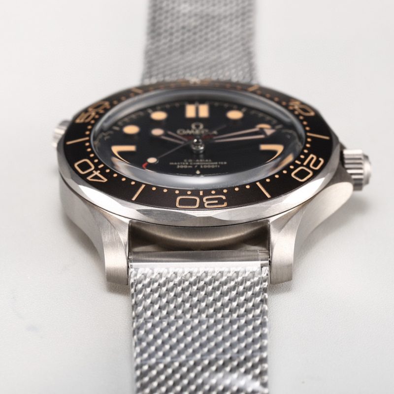 Omega Seamaster Diver 300M James Bond Watch