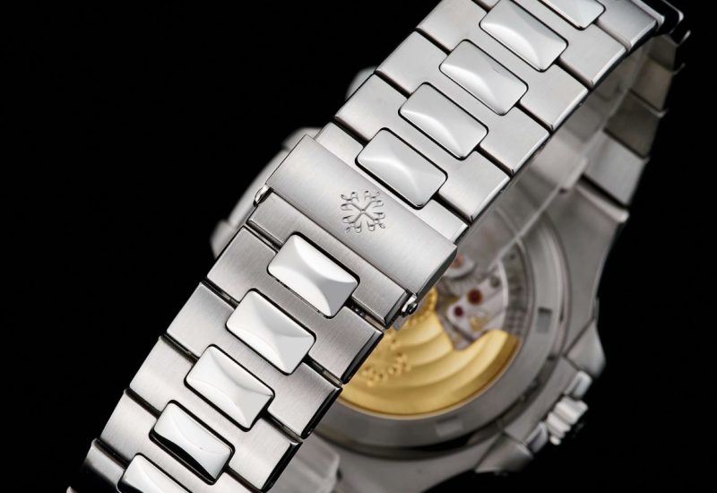 Patek Philippe Nautilus White Dial Diamond Stainless Steel Watch