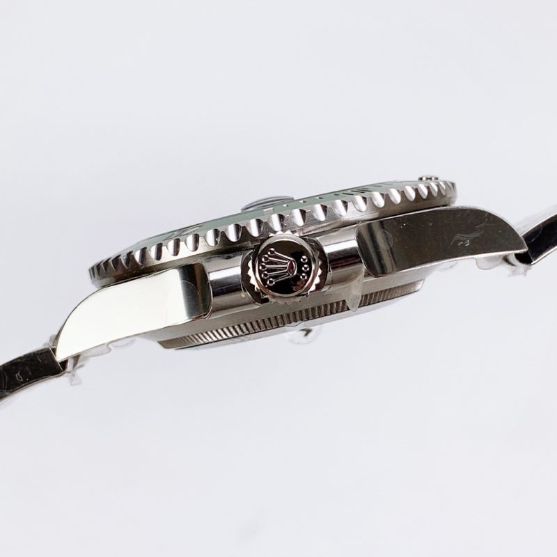 Rolex Submariner Automatic M116610LV Watch