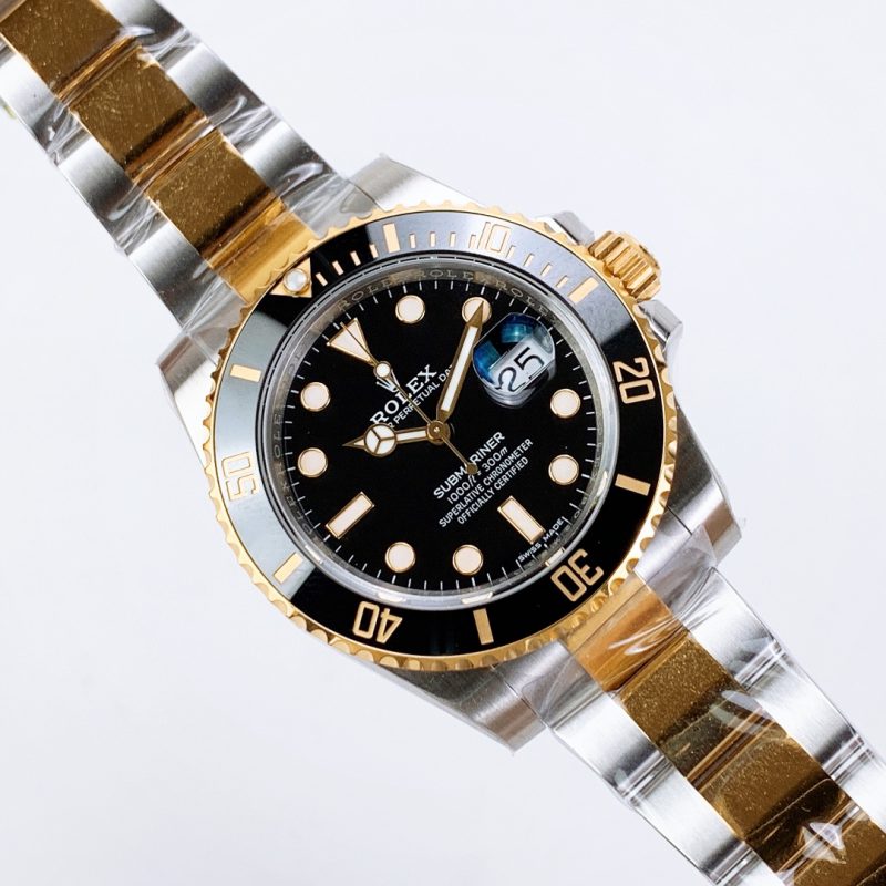Rolex Submariner Automatic M116613LN Watch