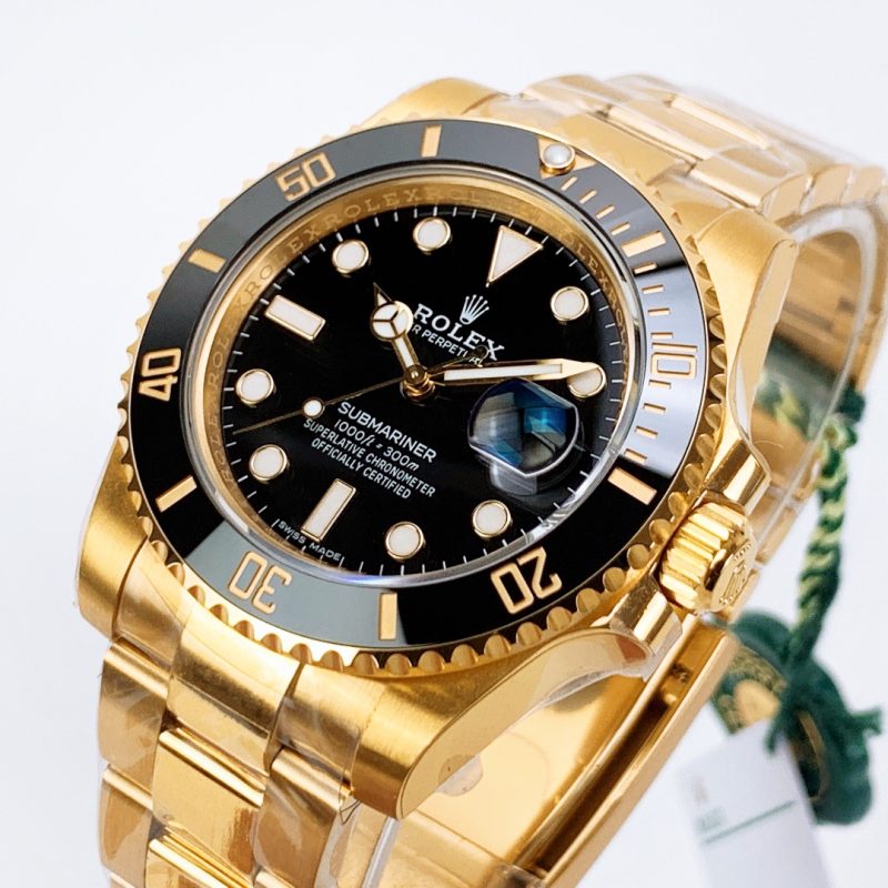 Rolex Submariner Date 40mm Yellow Gold Watch