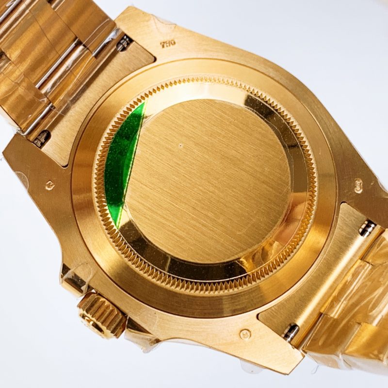 Rolex Submariner Date 40mm Yellow Gold Watch