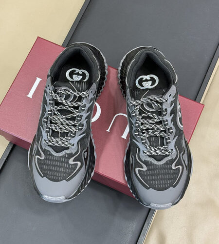 GUCCI RIPPLE SNEAKER - GCC209