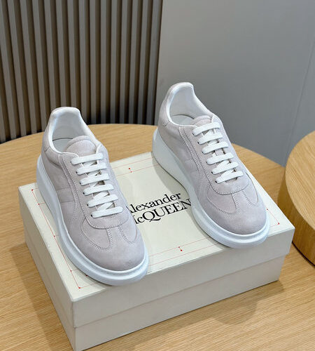 ALEXANDER MCQUEEN OVERSIZED SNEAKER - ALD051