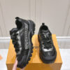 LV RUNNER TATIC SNEAKER - LVS200
