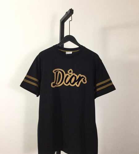 DIOR RELAXED FIT RIBBON LOGO T-SHIRT - DS122