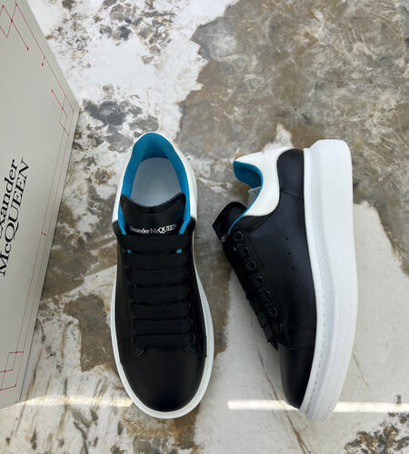 ALEXANDER MCQUEEN OVERSIZED SNEAKER - ALD052