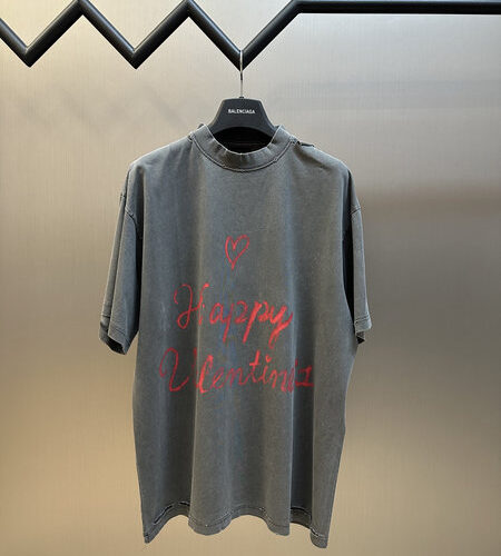 BALENCIAGA LIPSTICK VALENTINES T-SHIRT - BS085