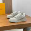 LOUIS VUITTON TRAINER SNEAKERS - LVS212