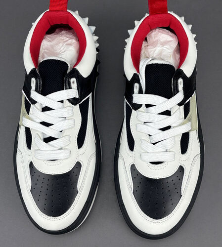 CHRISTIAN LOUBOUTIN ASTROLOUBI SNEAKER - CLS047