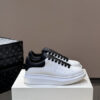 ALEXANDER MCQUEEN OVERSIZED SNEAKER - ALD046