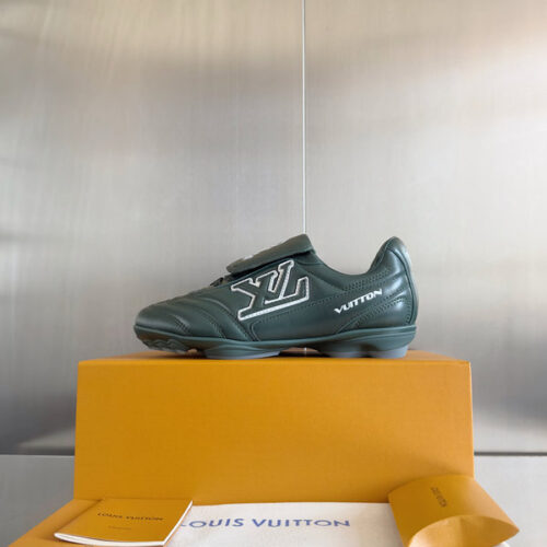 LOUIS VUITTON LV FOOTPRINT SOCCER - LVS205