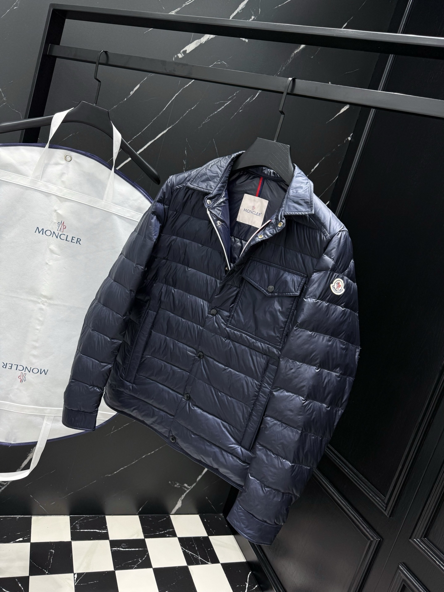 MONCLER COAT - MC066