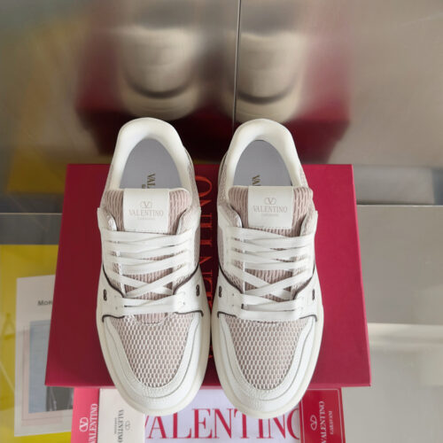 Valentino Leather Sneakers - VN022