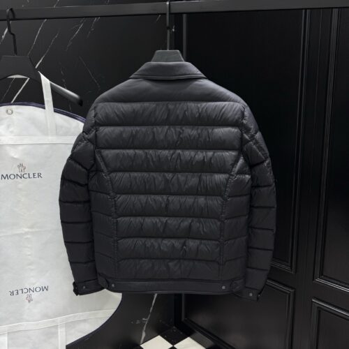 MONCLER COAT - MC120