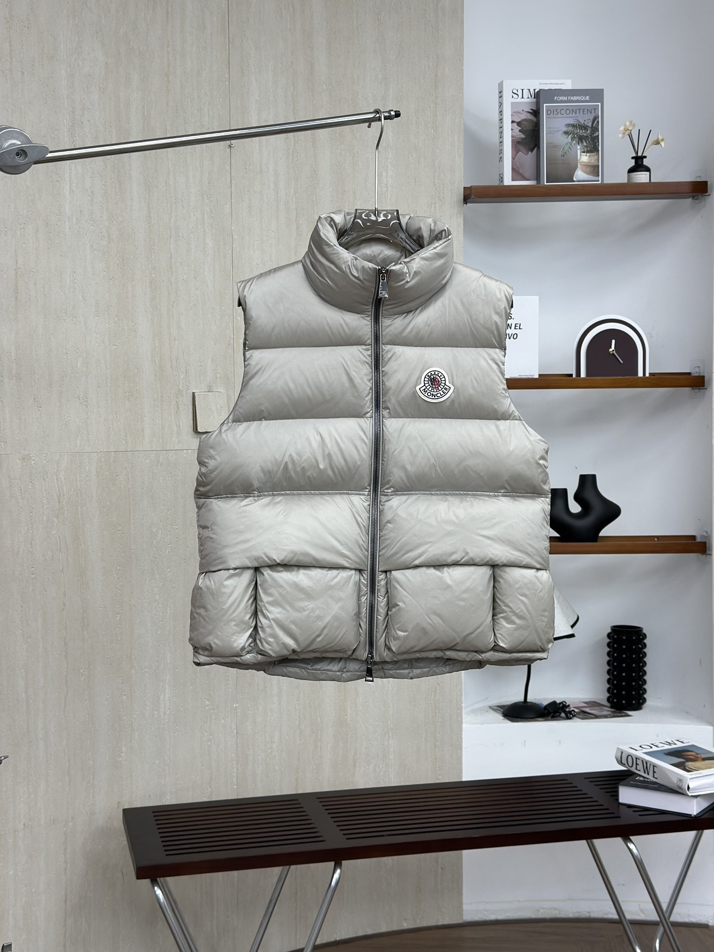 MONCLER COAT - MC077