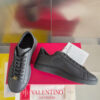 Valentino Garavani Leather Royco Sneakers - VN018