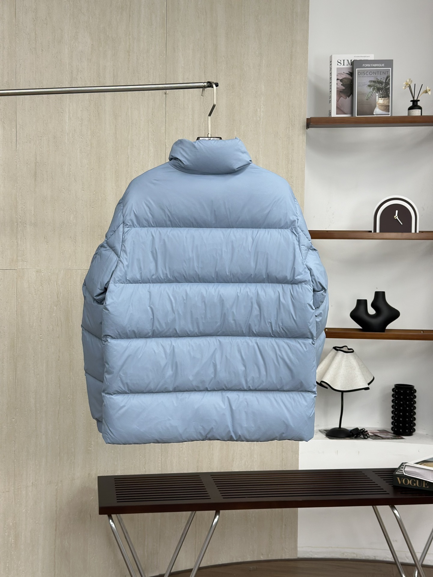 MONCLER COAT - MC085