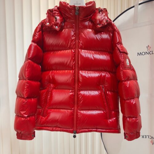 MONCLER COAT - MC083