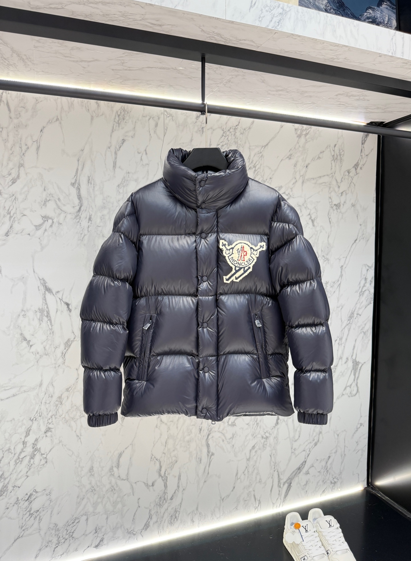 MONCLER COAT - MC111